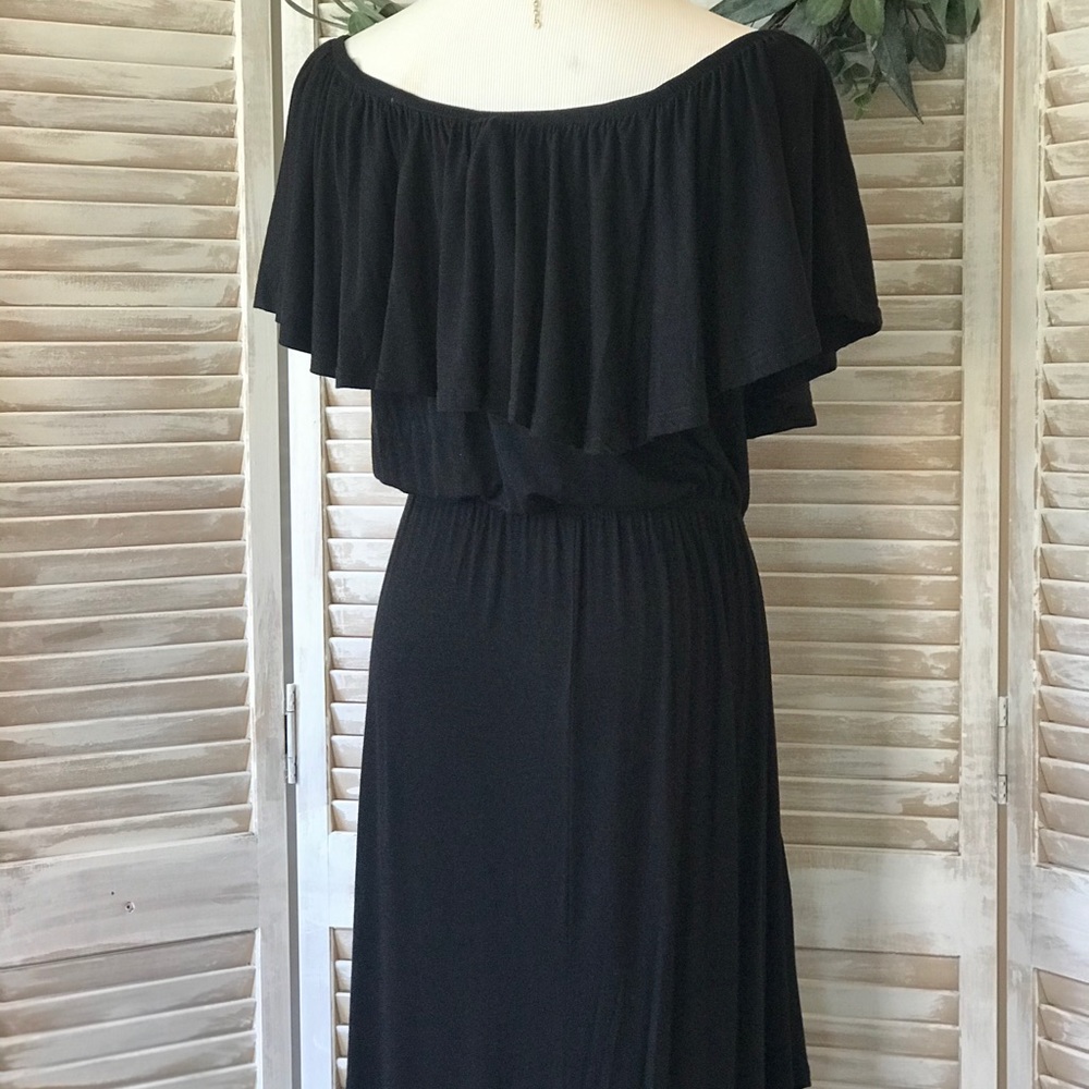 ✴️LAST ONE✴️ SIZE 3X -CURVY RUFFLE MAXI DRESS - Picture 8 of 8